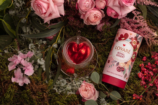 Lovare Royal Dessert Fruit & Hibiscus Loose Leaf Tea, 80 g